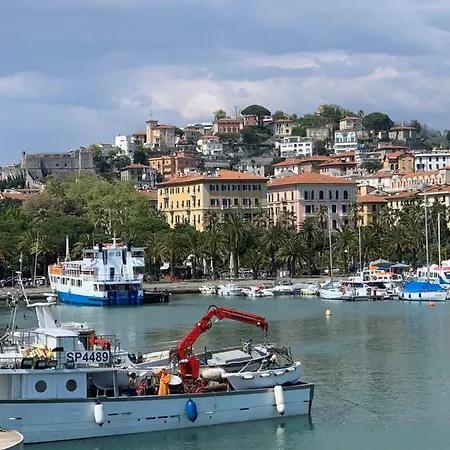 Lägenhet Linda - 5 Terre Near The Station