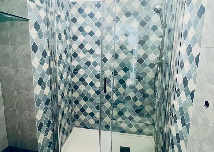 Linda - 5 Terre Near The Station Lägenhet *