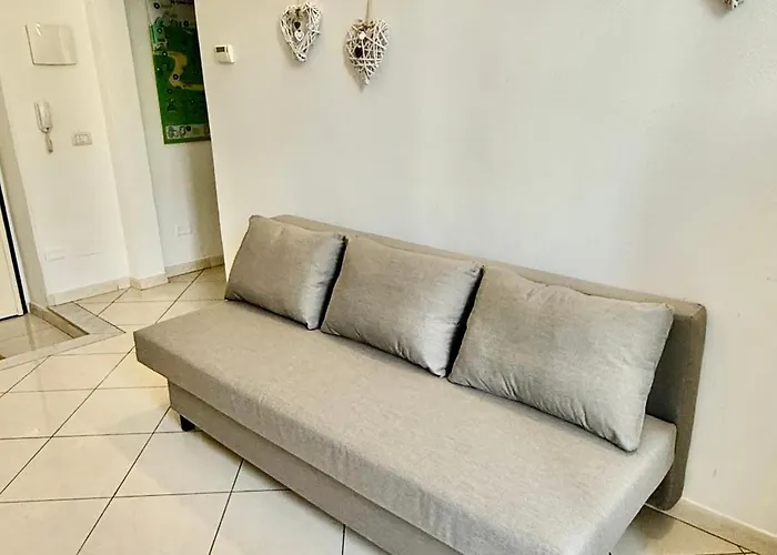 Apartment Linda - 5 Terre Near The Station La Spezia